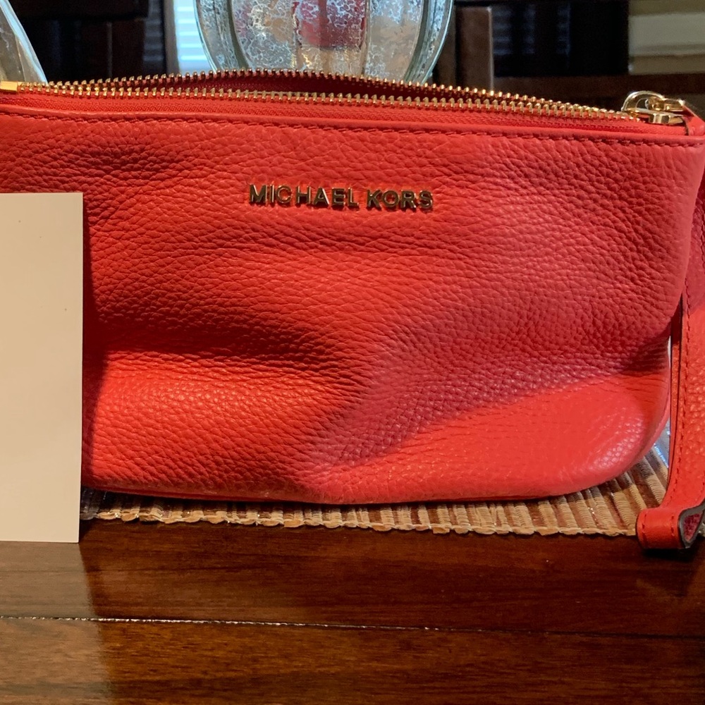 Micheal Kors Wristlet